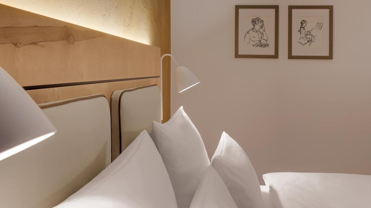 Walhalla Hotel Regensburg Hoeferer 4 Sterne Superior テゲルンハイム エクステリア 写真